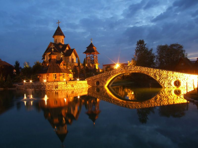 Etno selo Stanišići - vikend seminar Hotelium Planet Program